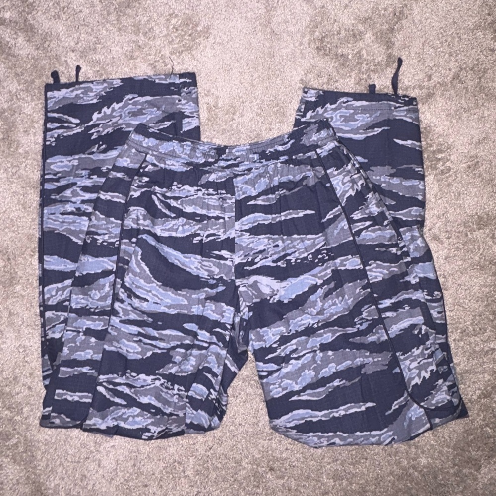 Urban Outfitters Camo Pants